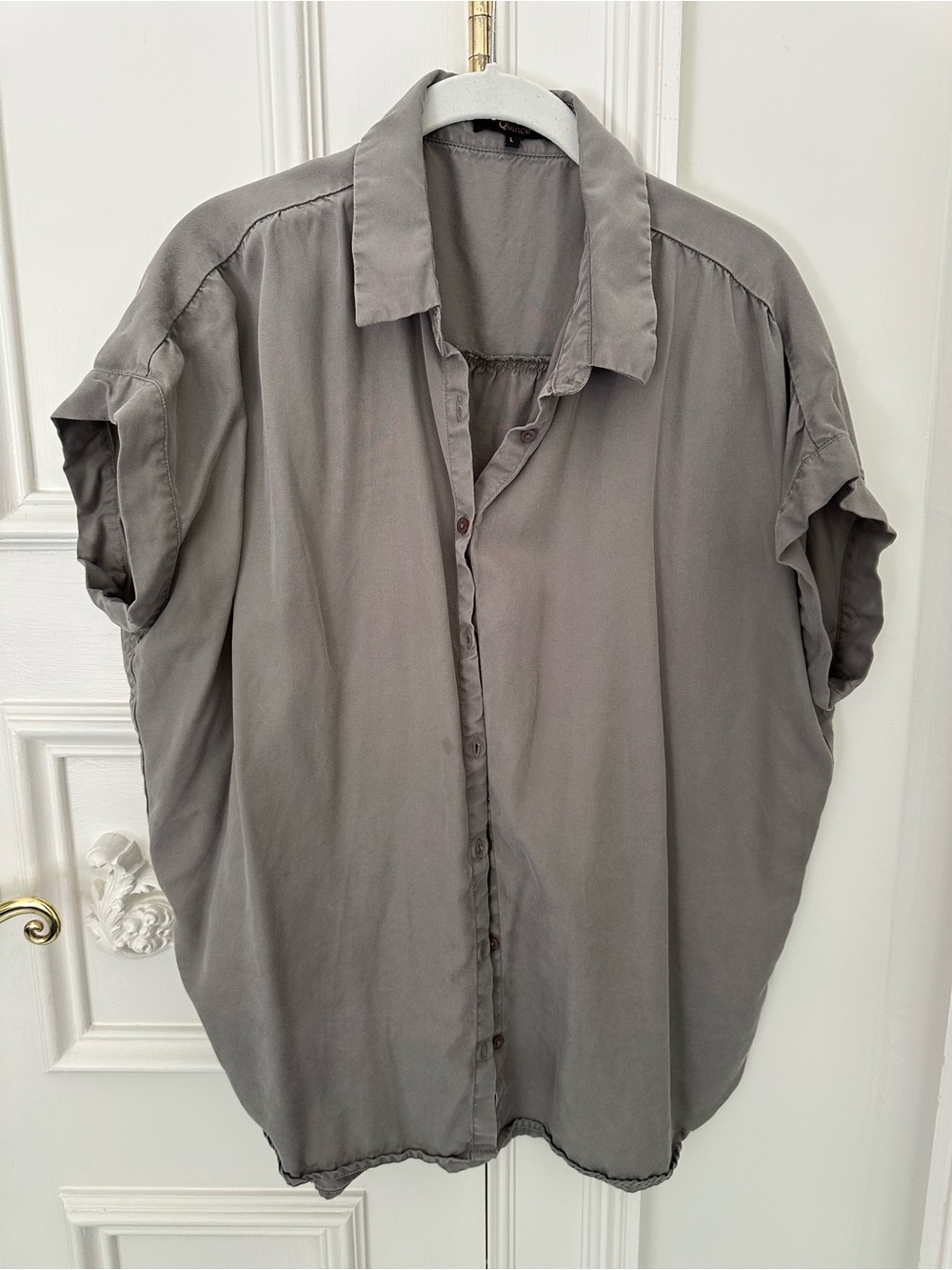Quince Relaxed Button-Front Shirt in Gray